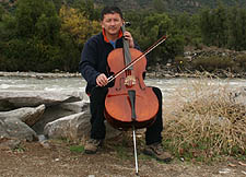 Isaac González