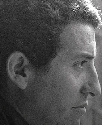 Dos miradas para Víctor Jara