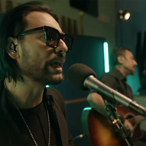 Lucybell y Beto Cuevas en "Milagro"